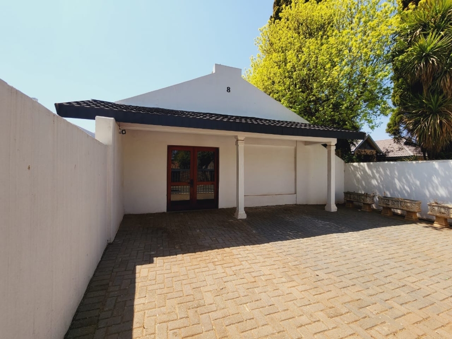 4 Bedroom Property for Sale in Mooivallei Park North West